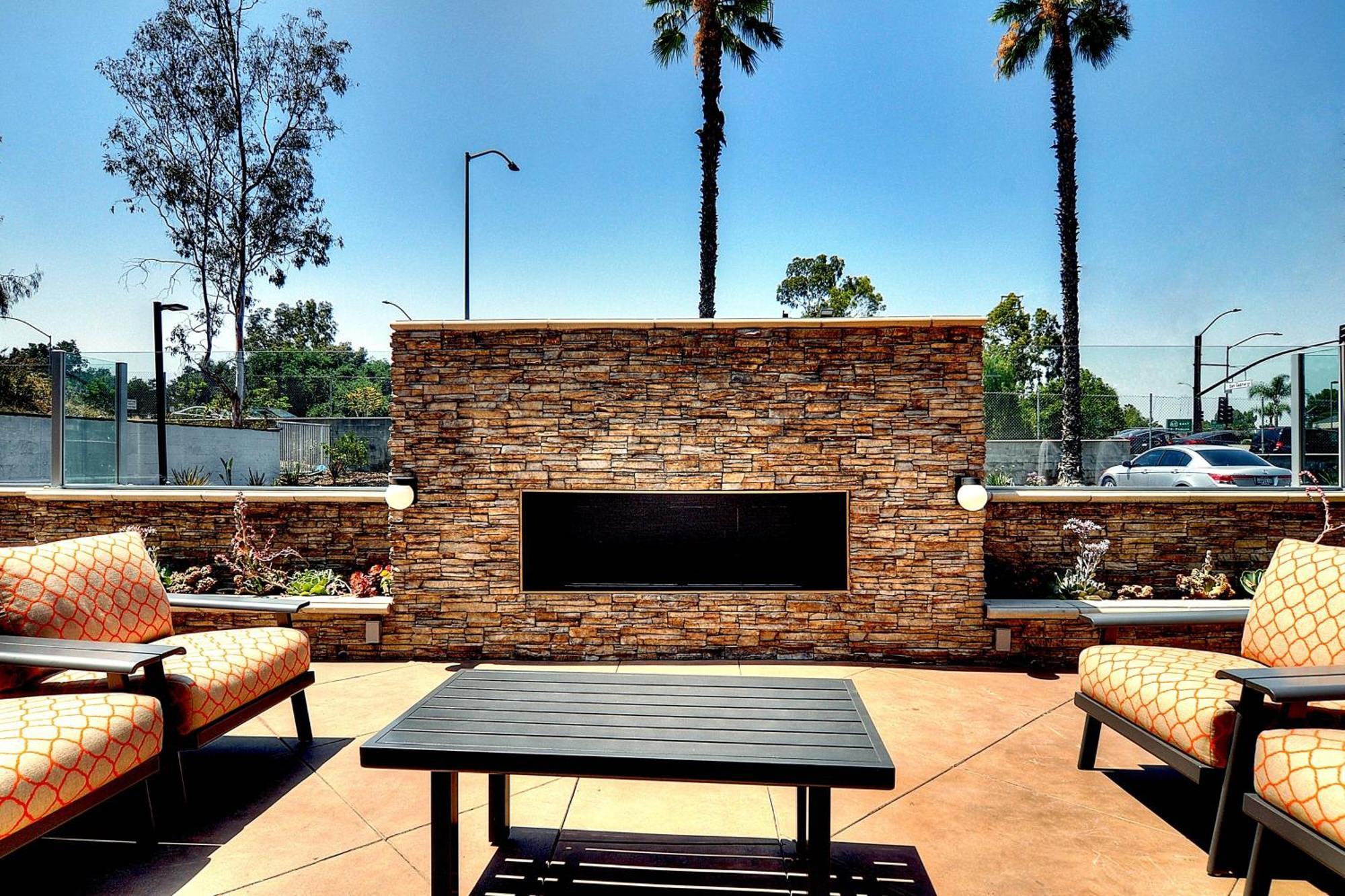 Fairfield Inn & Suites By Marriott Los Angeles Rosemead Eksteriør bilde